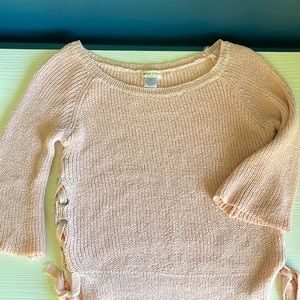Women’s small pink sweater